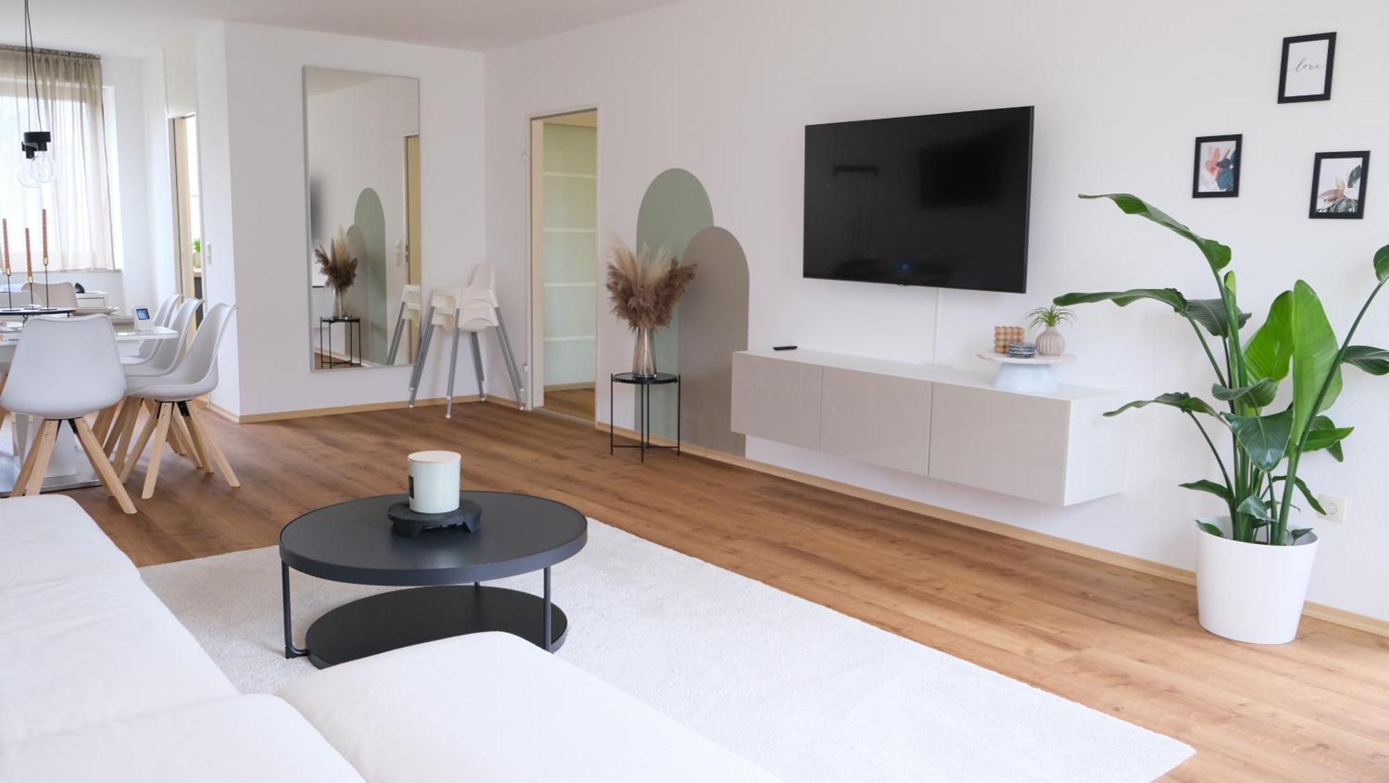 Casa Luxe - 120Qm - Zentral - Familienfreundlich - Parkplatz - 5Km Zum Legoland Daire Günzburg Dış mekan fotoğraf